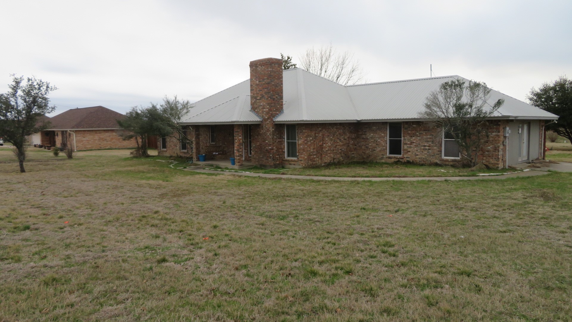 108 Creekview Circle Maypearl TX 76064