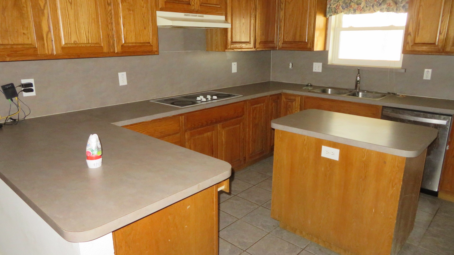 108 Creekview Circle Maypearl TX 76064