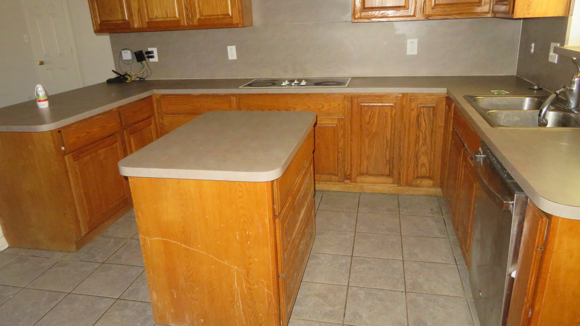 108 Creekview Circle Maypearl TX 76064