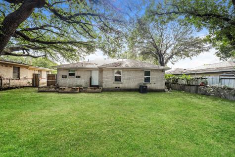 2155 Gaylord Drive Dallas TX 75227