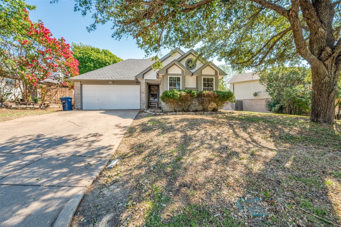 212 N Long Rifle Drive Fort Worth TX 76108