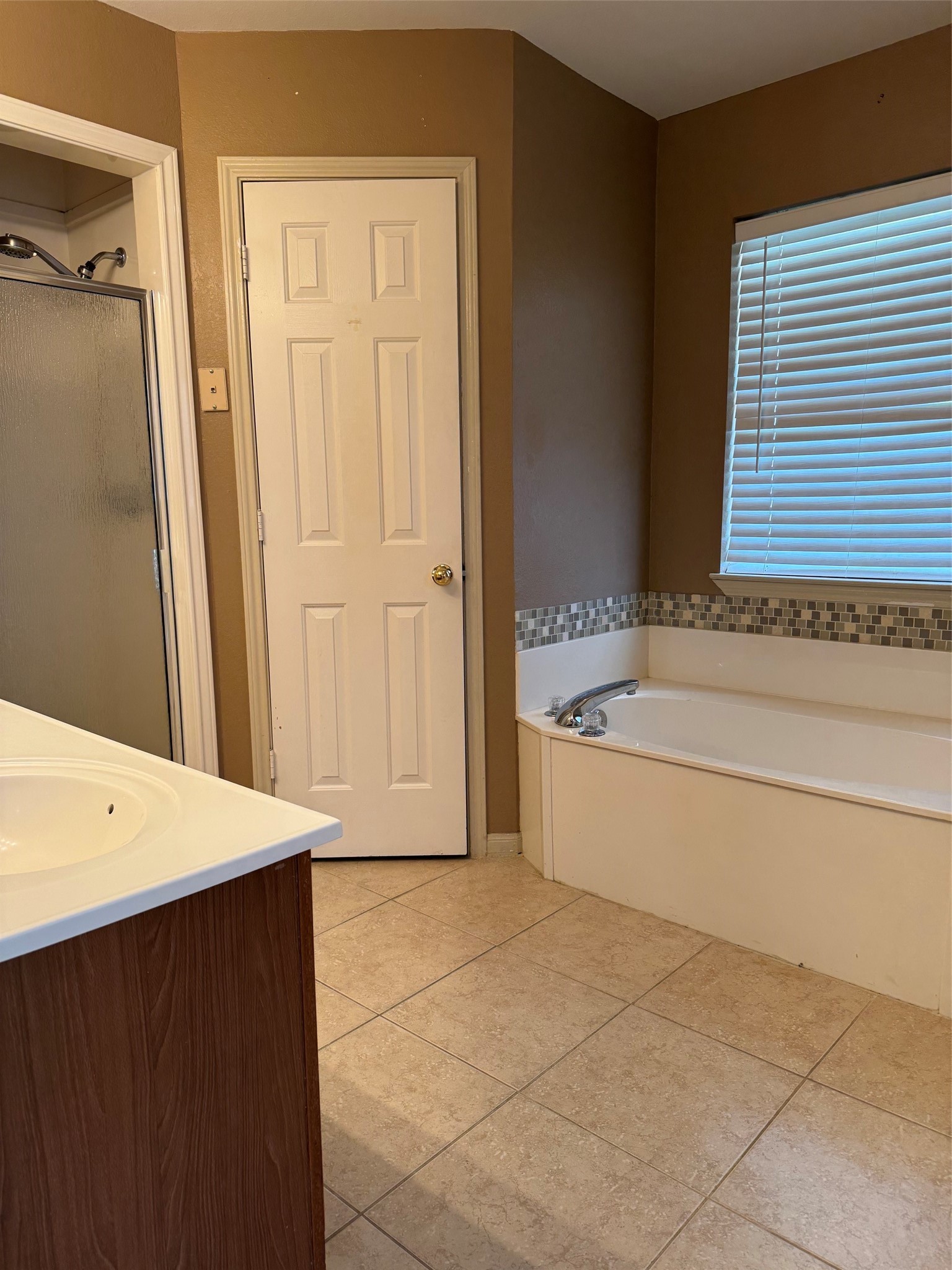 4303 Dugger Drive Bellmead TX 76705