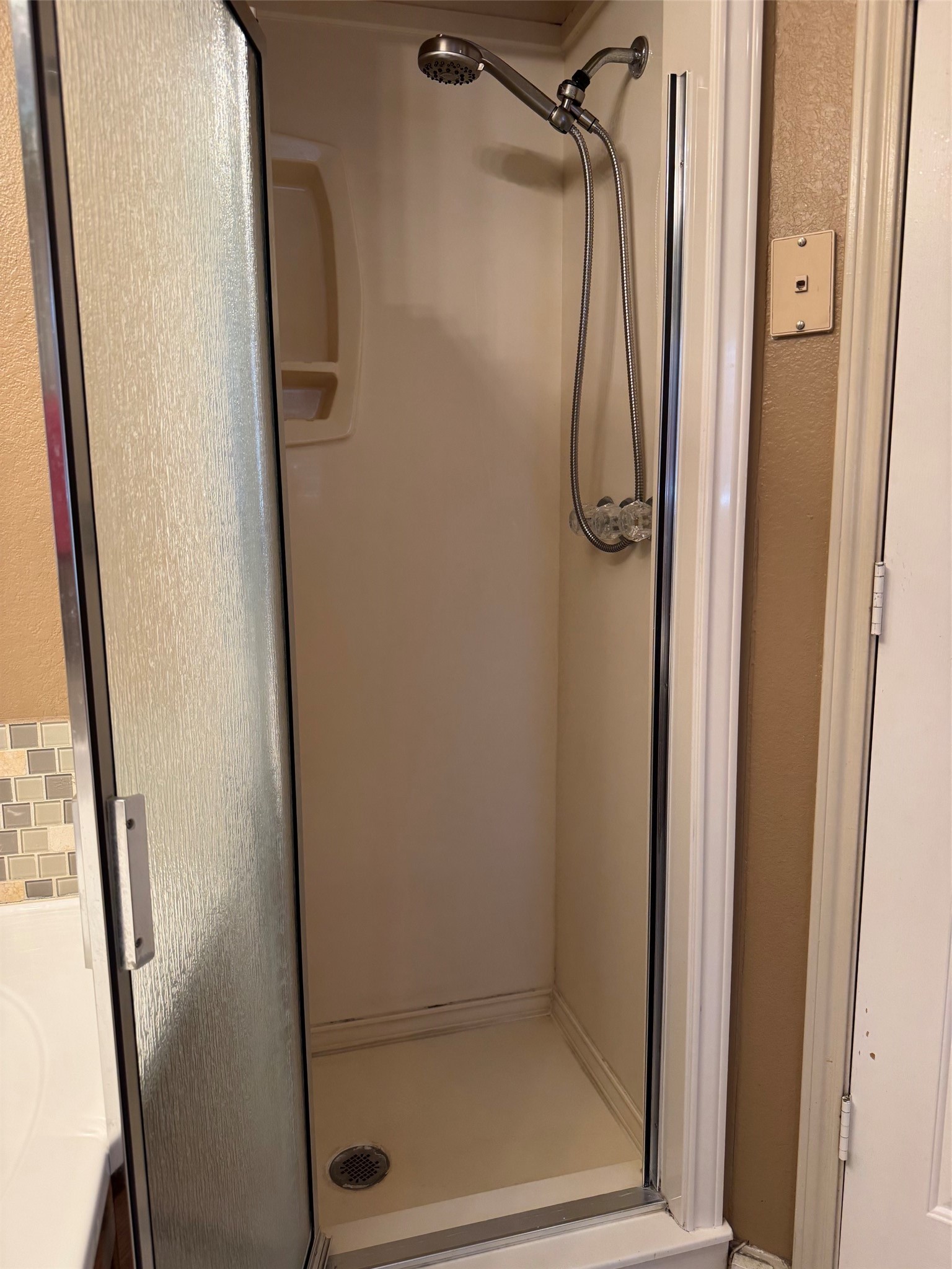 4303 Dugger Drive Bellmead TX 76705