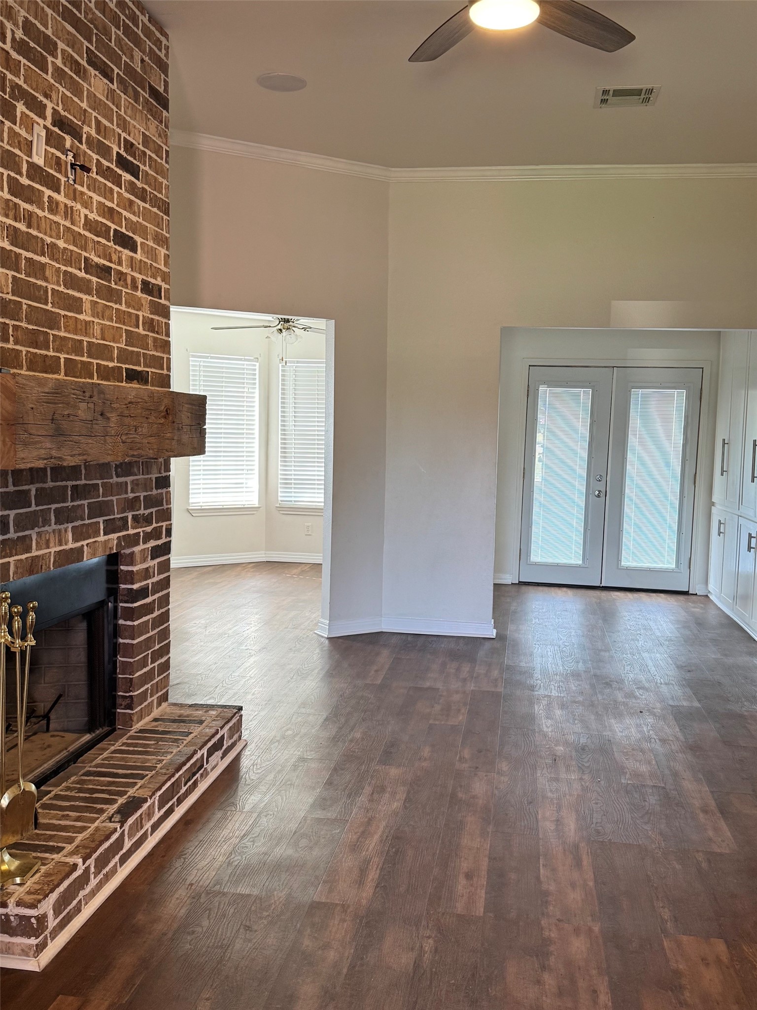 4303 Dugger Drive Bellmead TX 76705