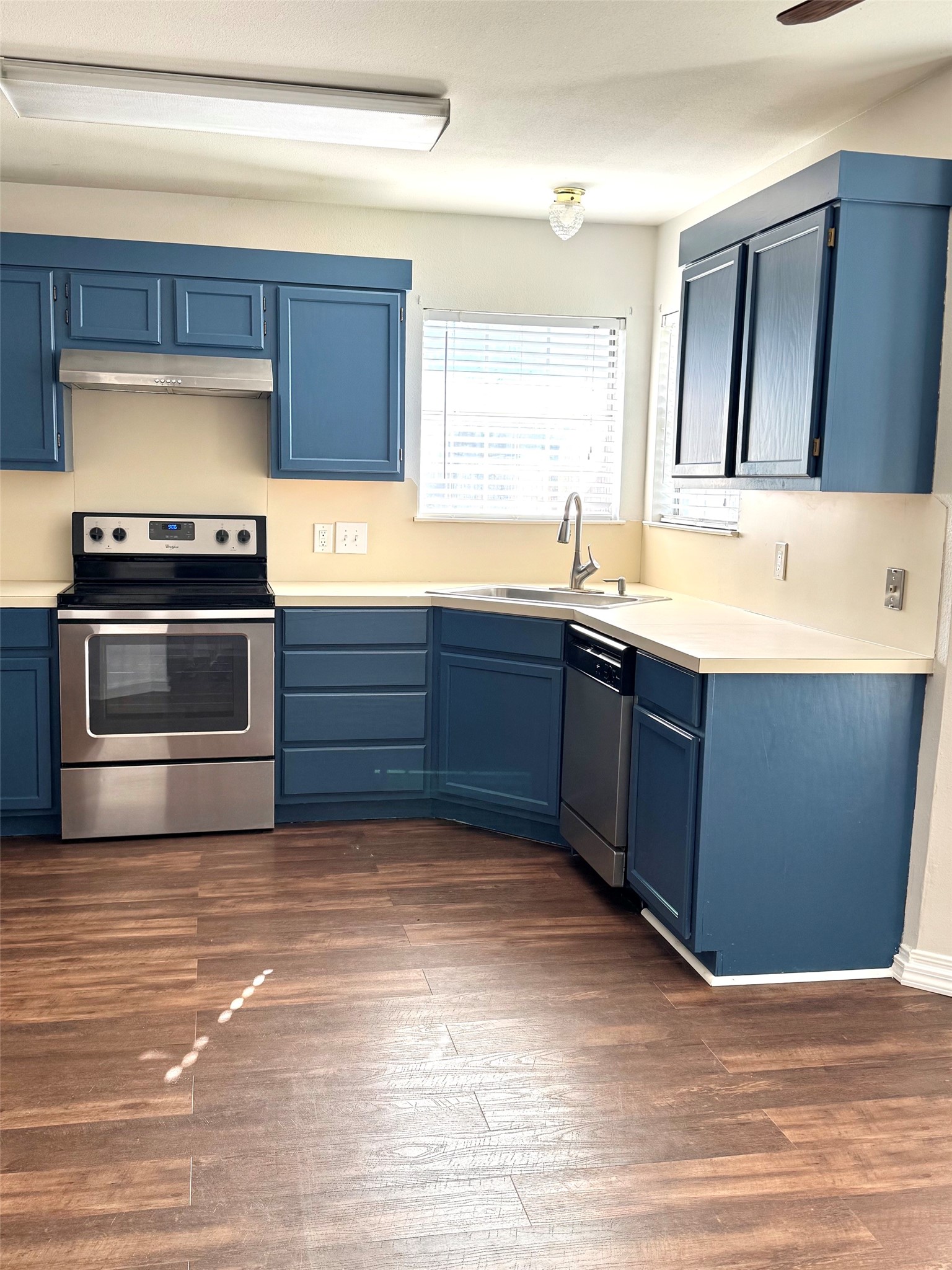 4303 Dugger Drive Bellmead TX 76705