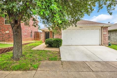 3023 San Martin Drive Arlington TX 76010