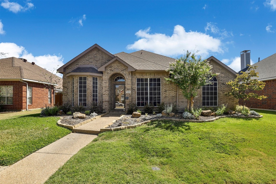1176 Pleasant Oaks Drive Lewisville TX 75067