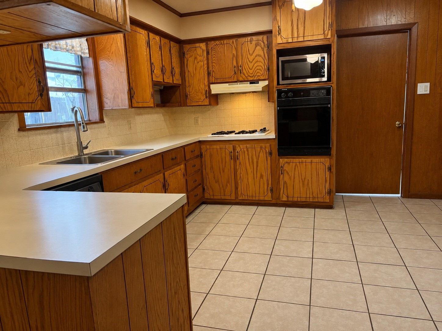 120 Juniper Drive Palestine TX 75803