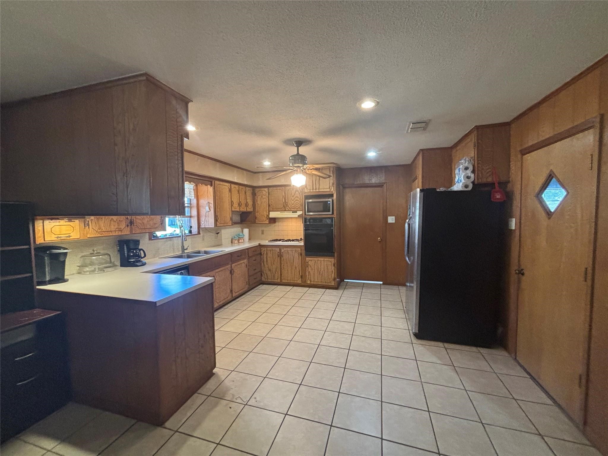 120 Juniper Drive Palestine TX 75803