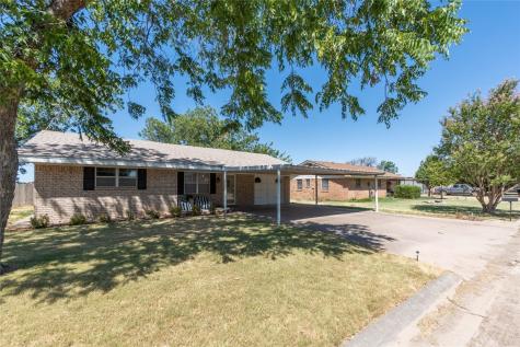 1304 Portland Avenue Stamford TX 79553