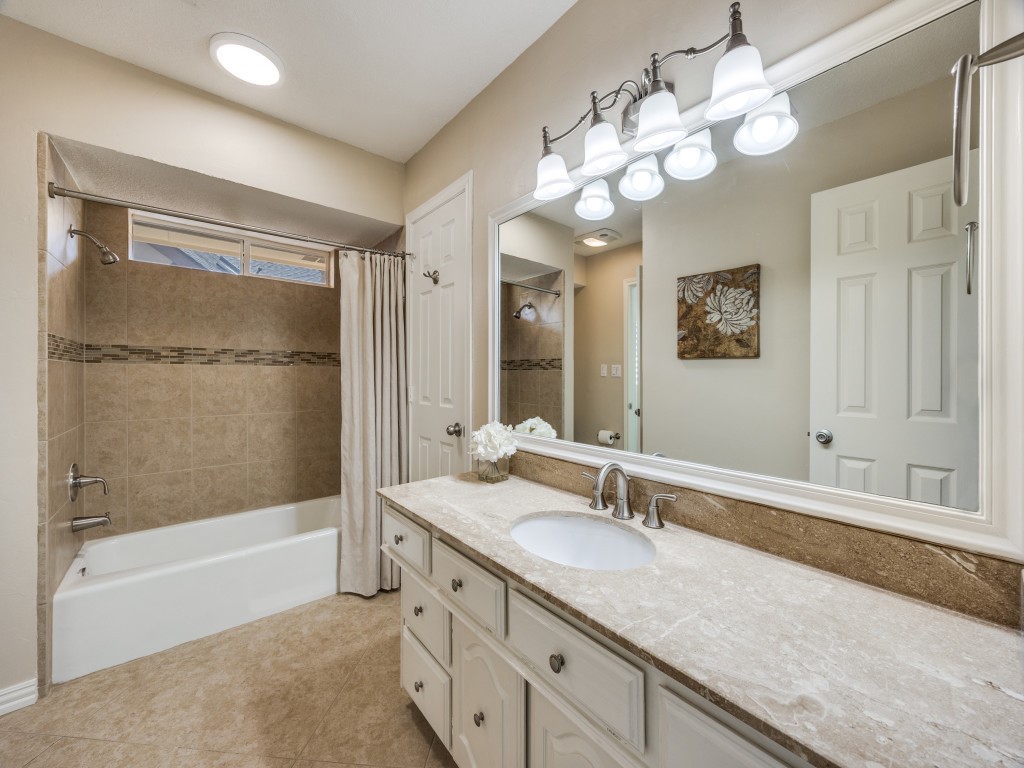 9614 Windy Crest Court Dallas TX 75243