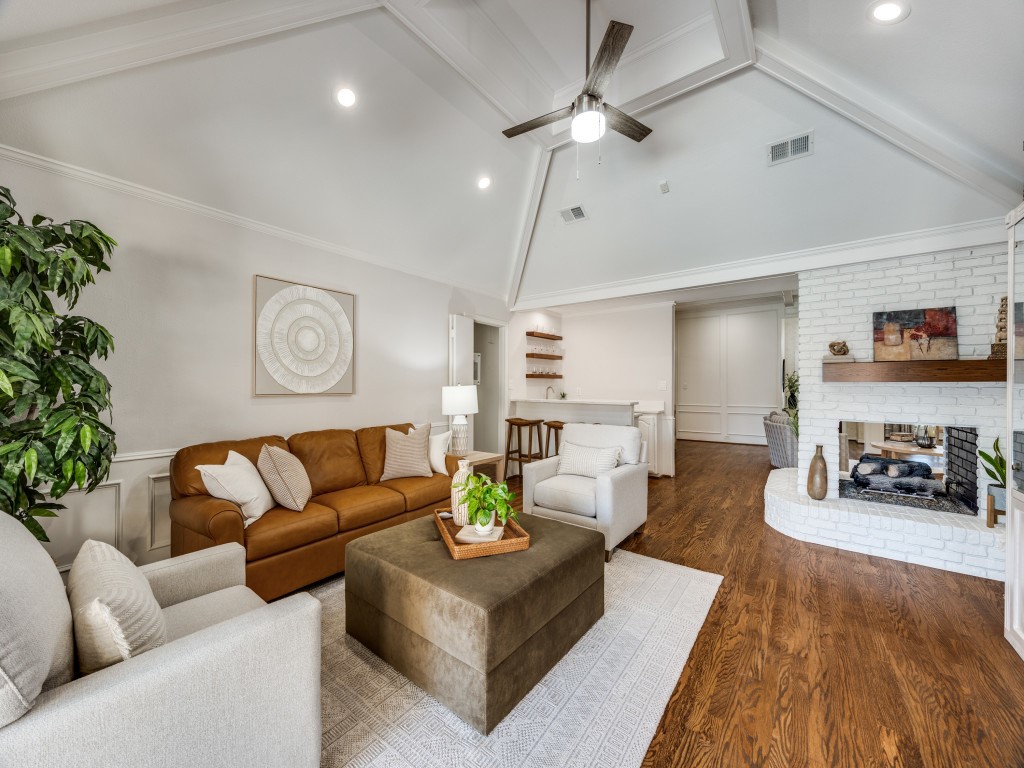 9614 Windy Crest Court Dallas TX 75243