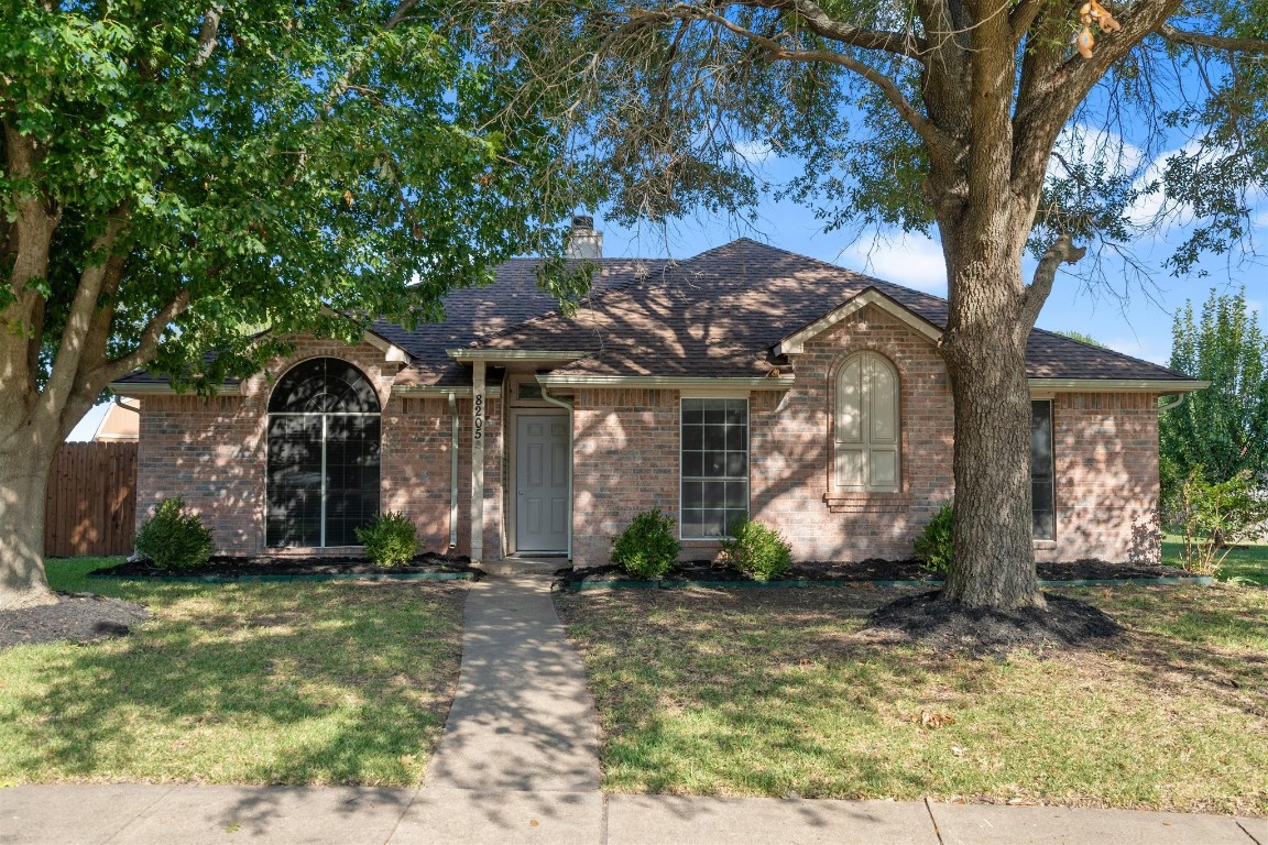 8205 Quail Court Rowlett TX 75089