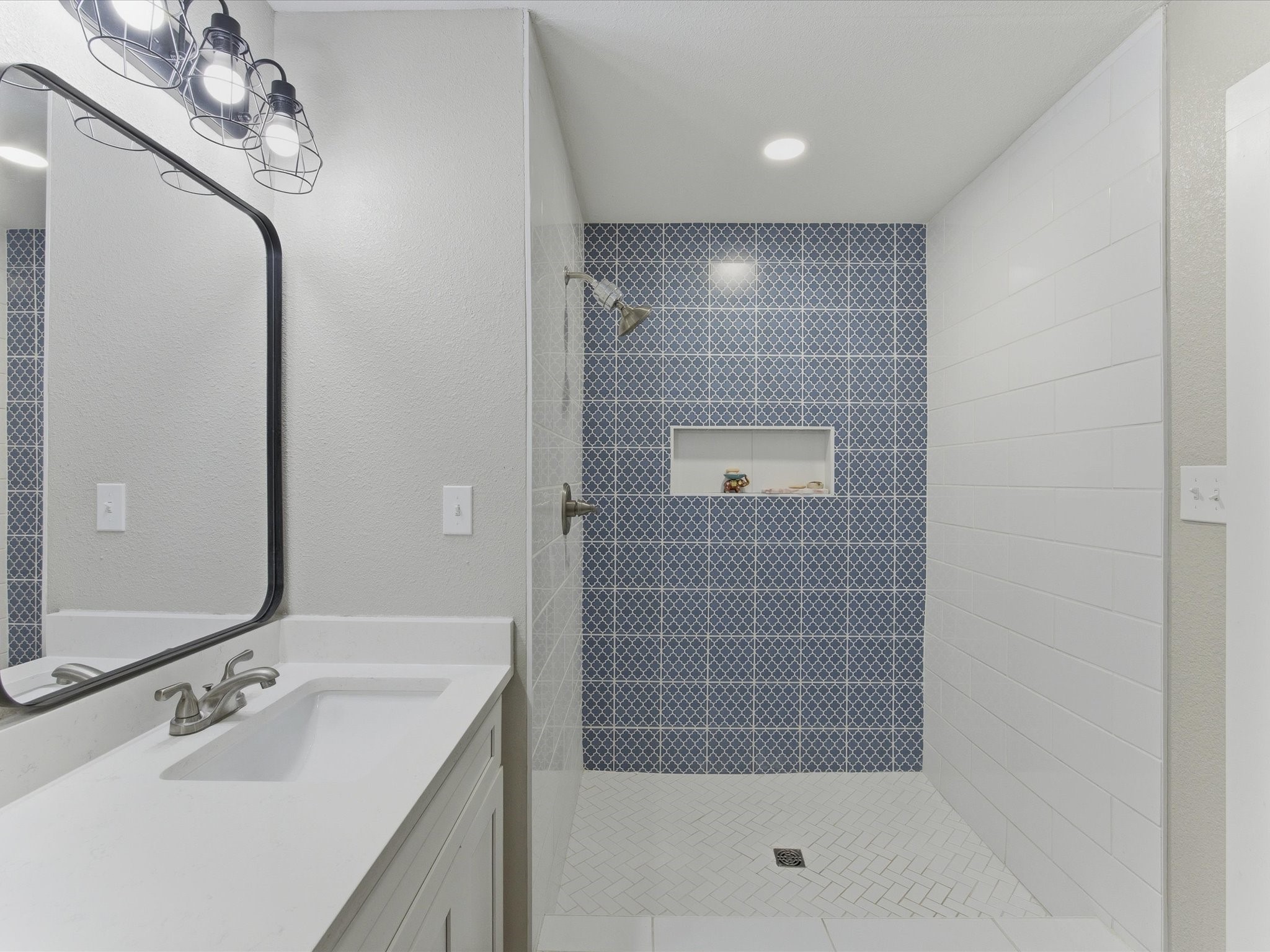 15720 W Highway 22 Blooming Grove TX 76626