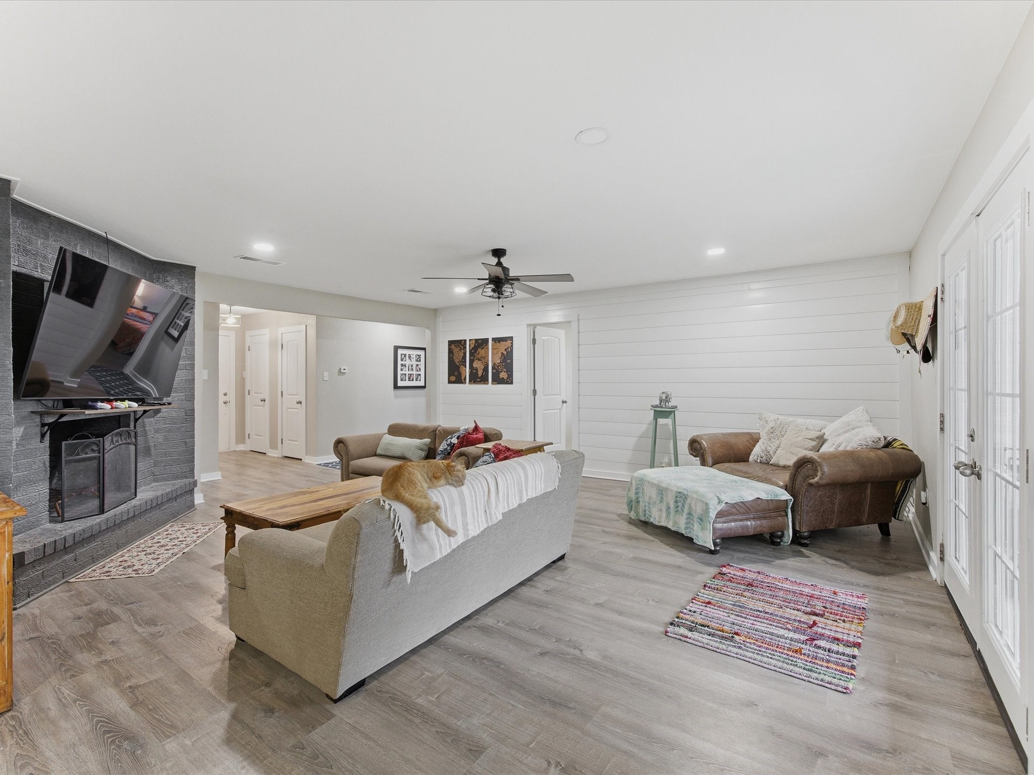 15720 W Highway 22 Blooming Grove TX 76626