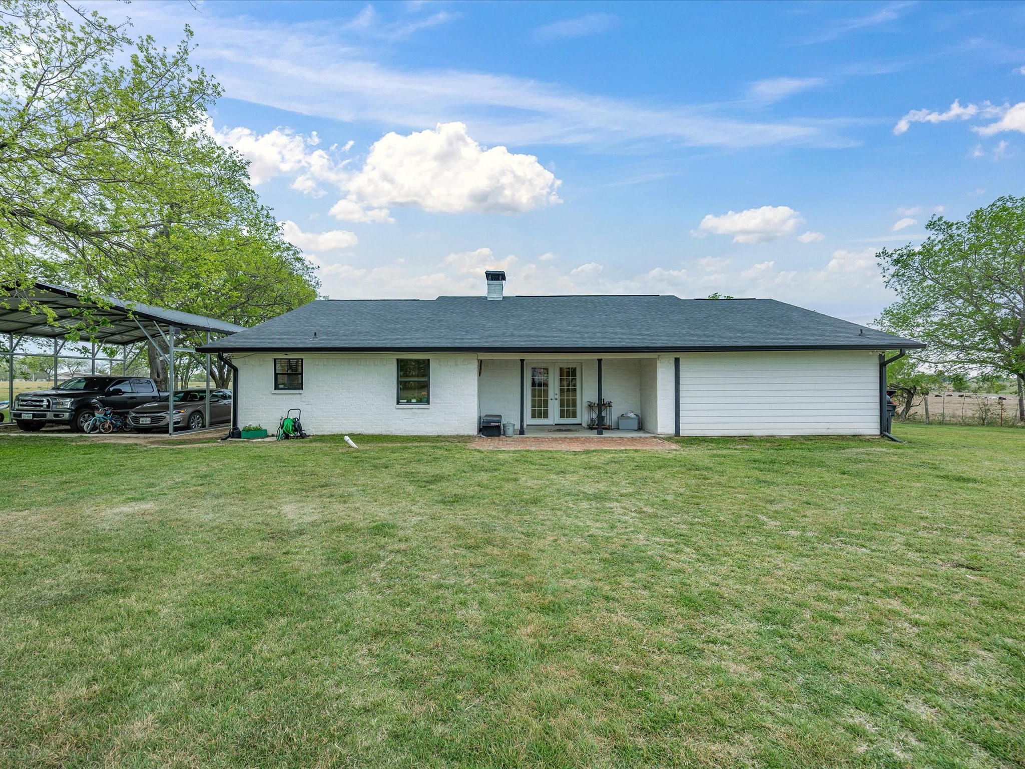 15720 W Highway 22 Blooming Grove TX 76626
