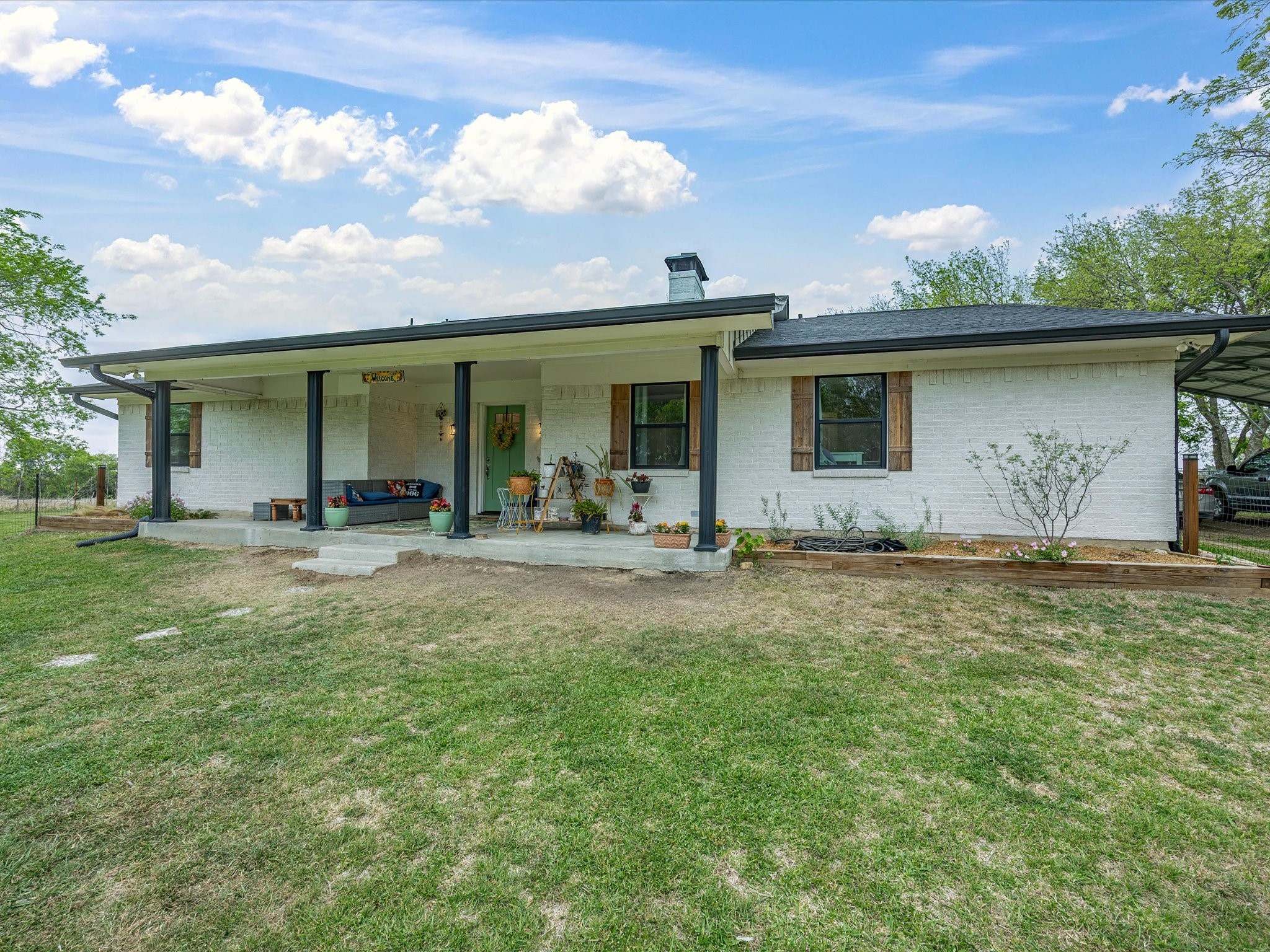 15720 W Highway 22 Blooming Grove TX 76626