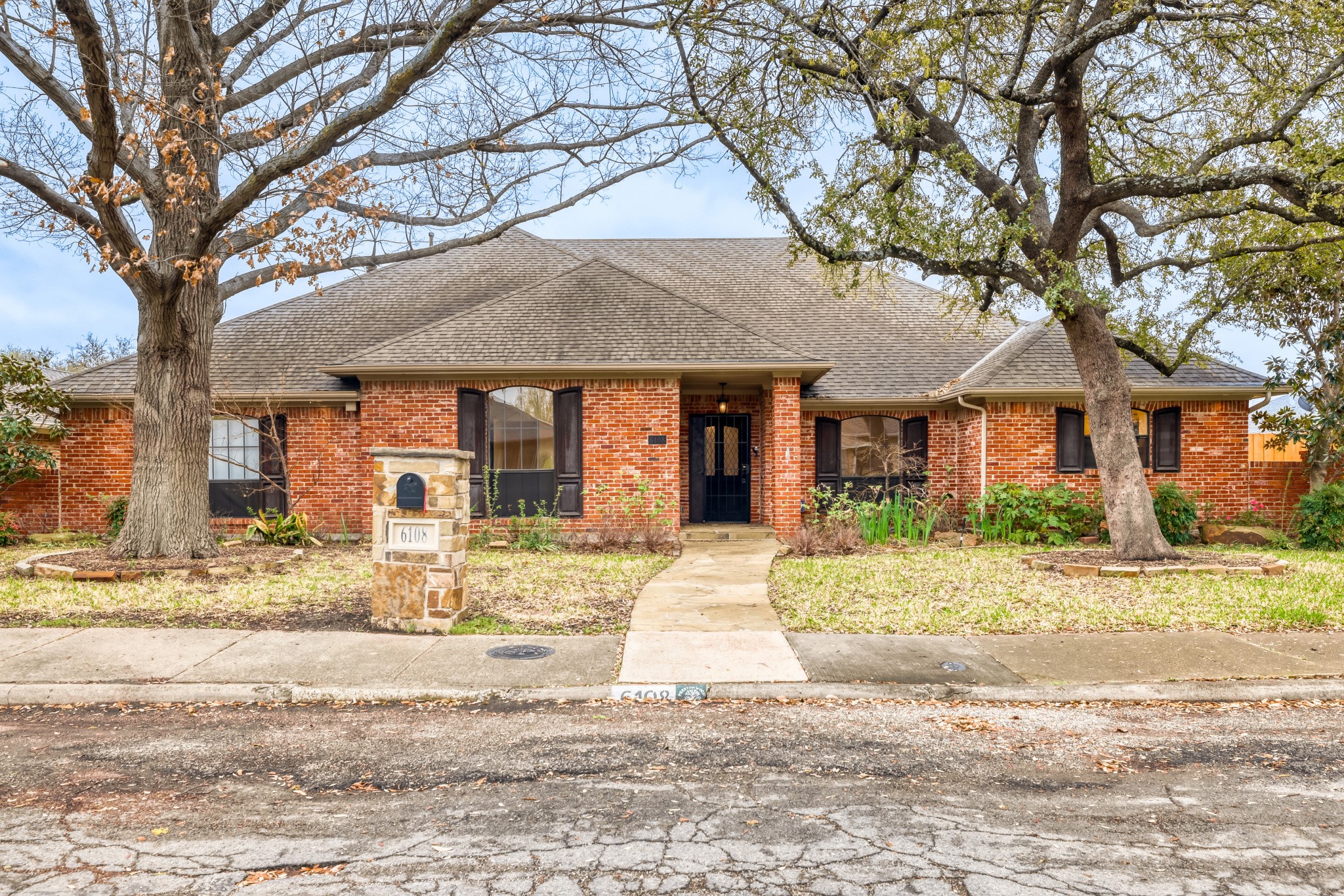 6108 Bluff Point Drive Dallas TX 75248
