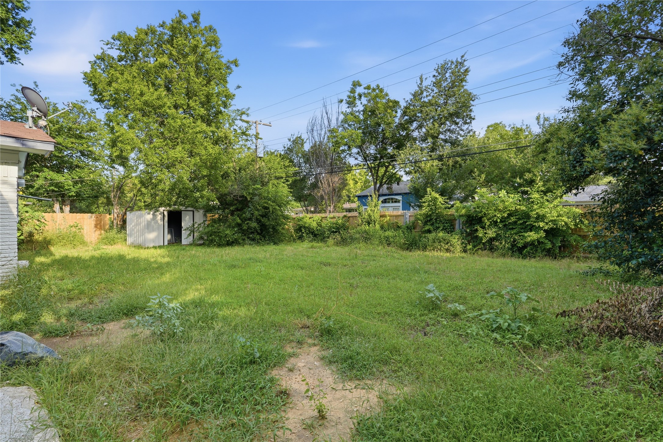 4649 South Drive W Fort Worth TX 76132