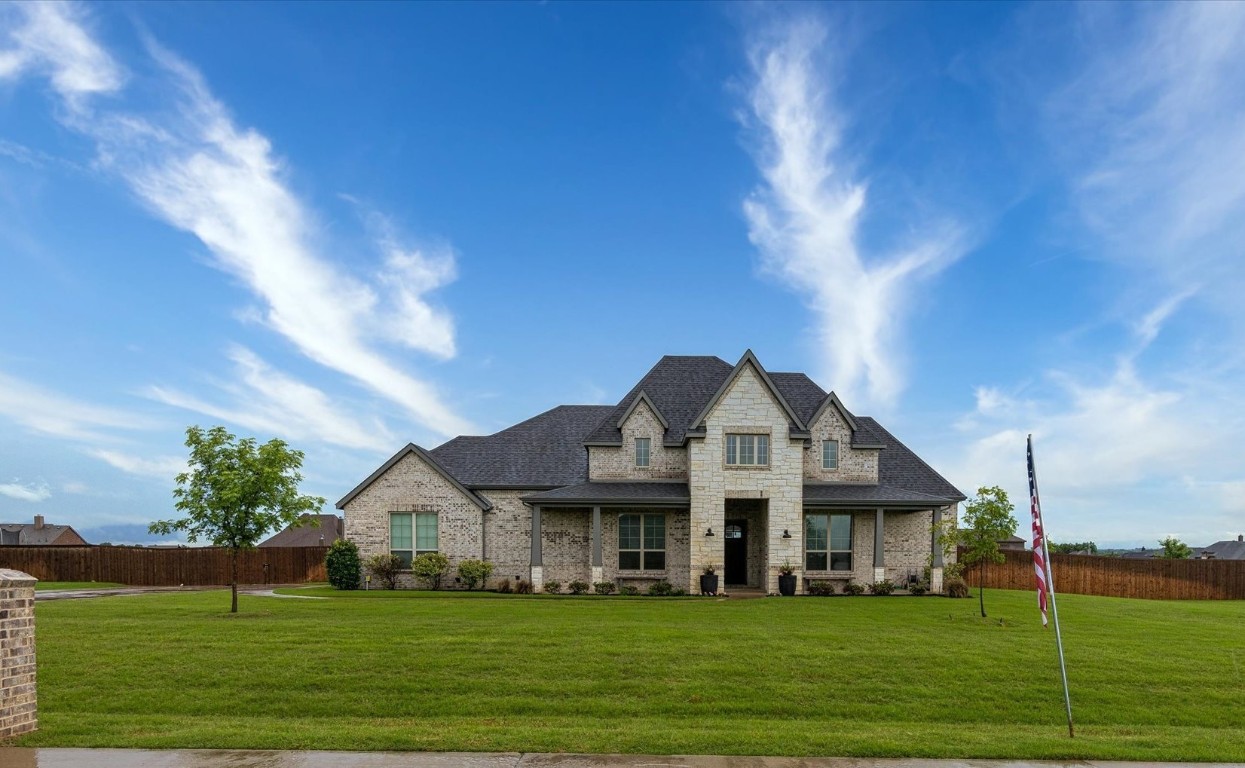 213 Everest Lane Waxahachie TX 75167