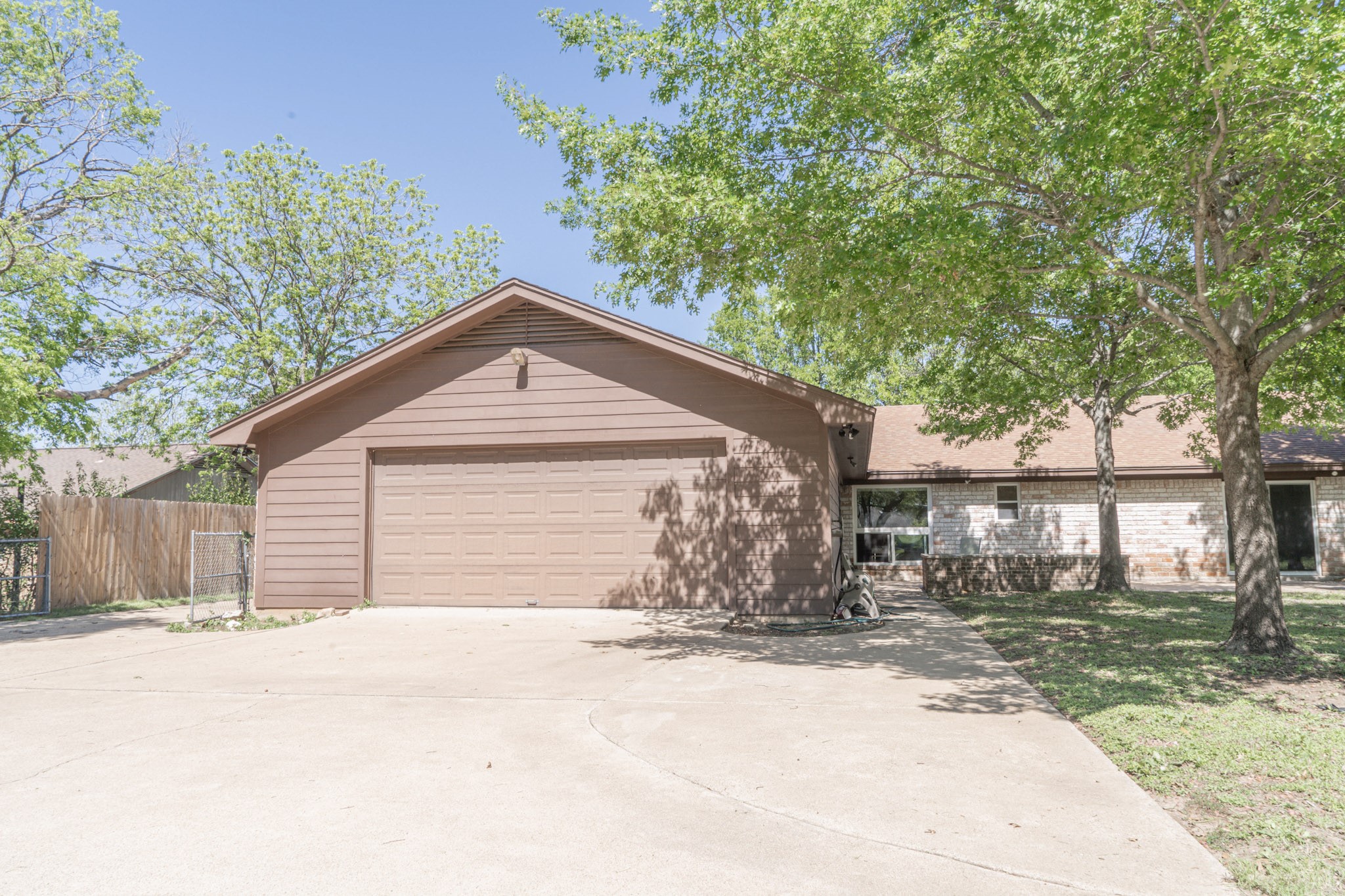 3300 Loma Vista Drive Waco TX 76708