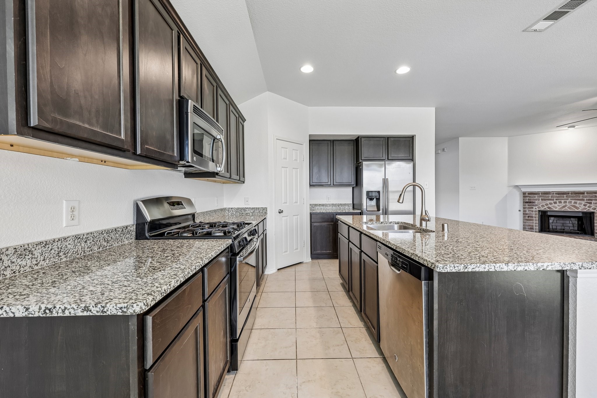 512 Stableford Street Celina TX 75009