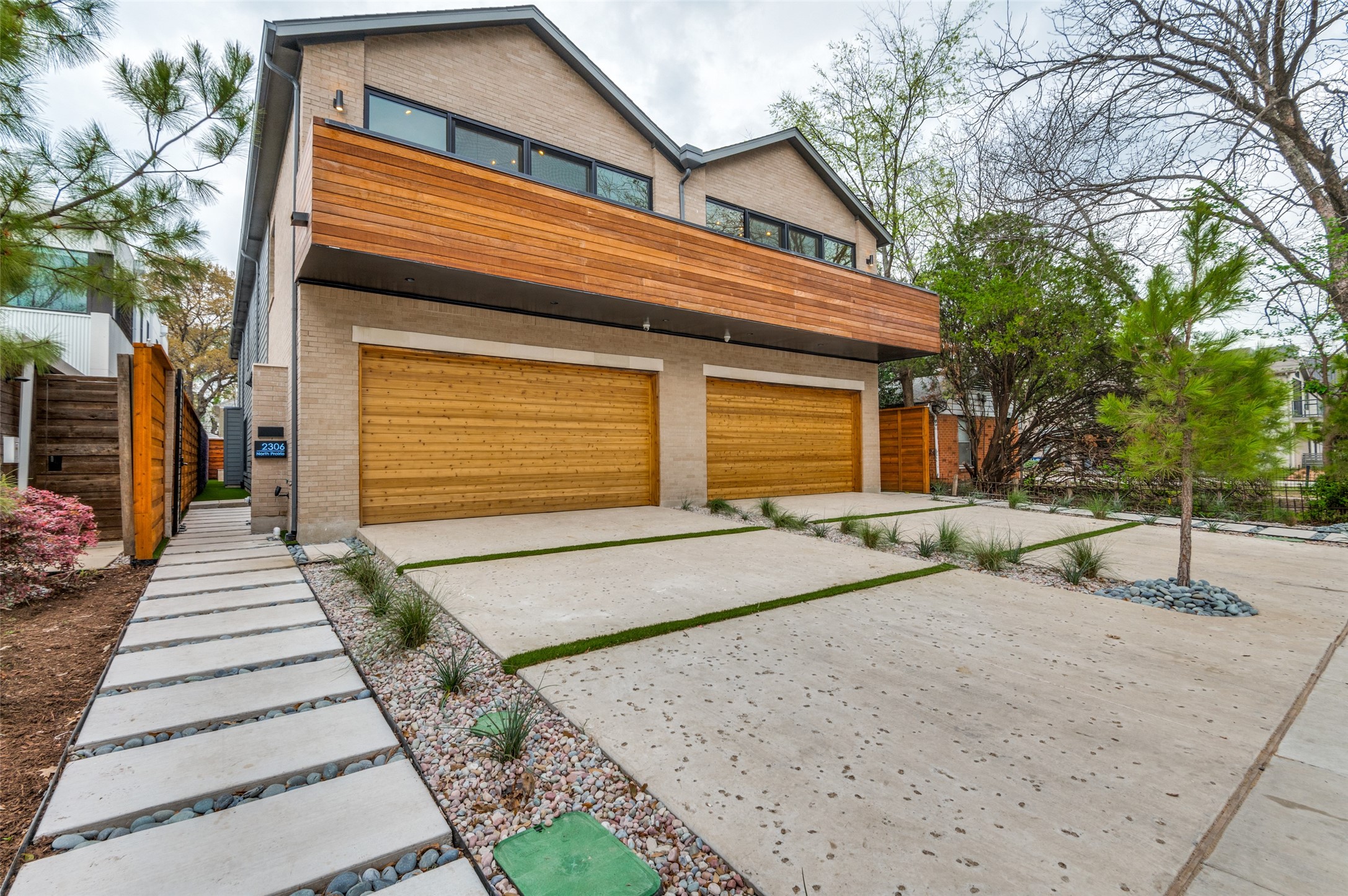 2306 N Prairie Avenue Dallas TX 75204