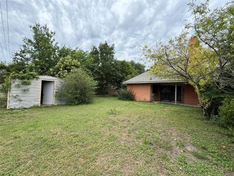 934 Live Oak Drive Desoto TX 75115
