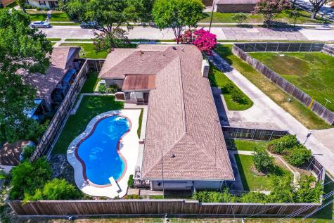 135 W Kenwood Drive Garland TX 75041