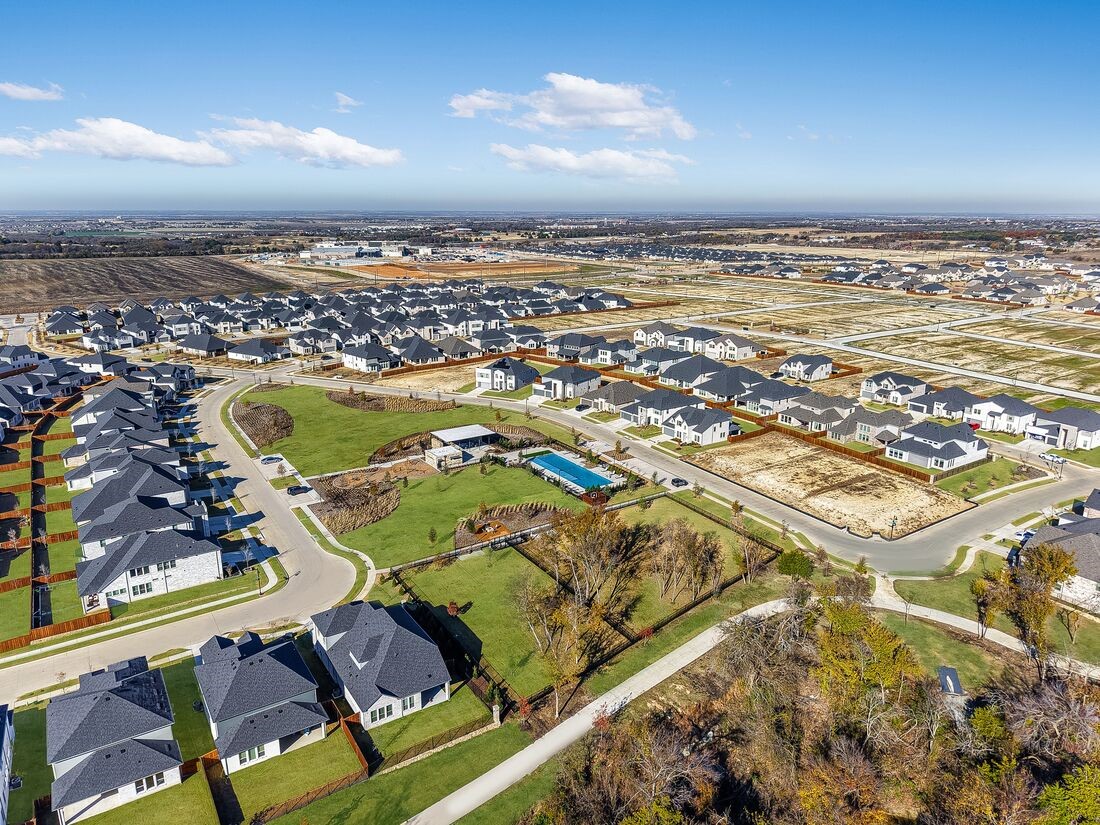 1724 Elderberry Lane Celina TX 75009