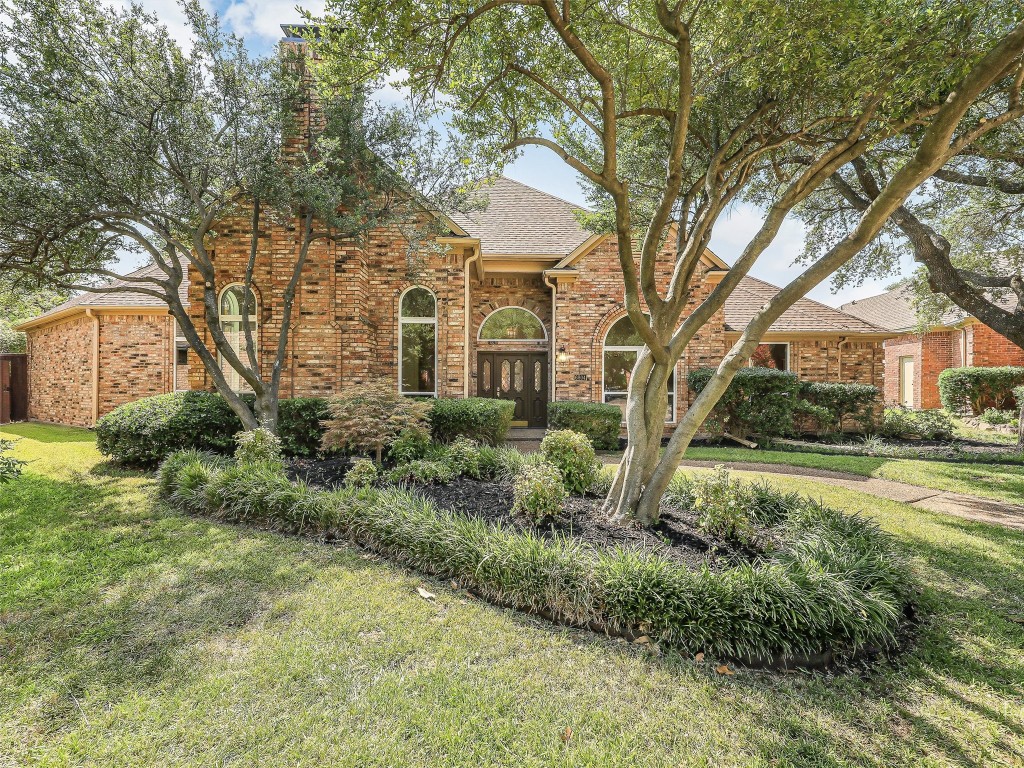 6904 Maple Creek Lane Dallas TX 75252