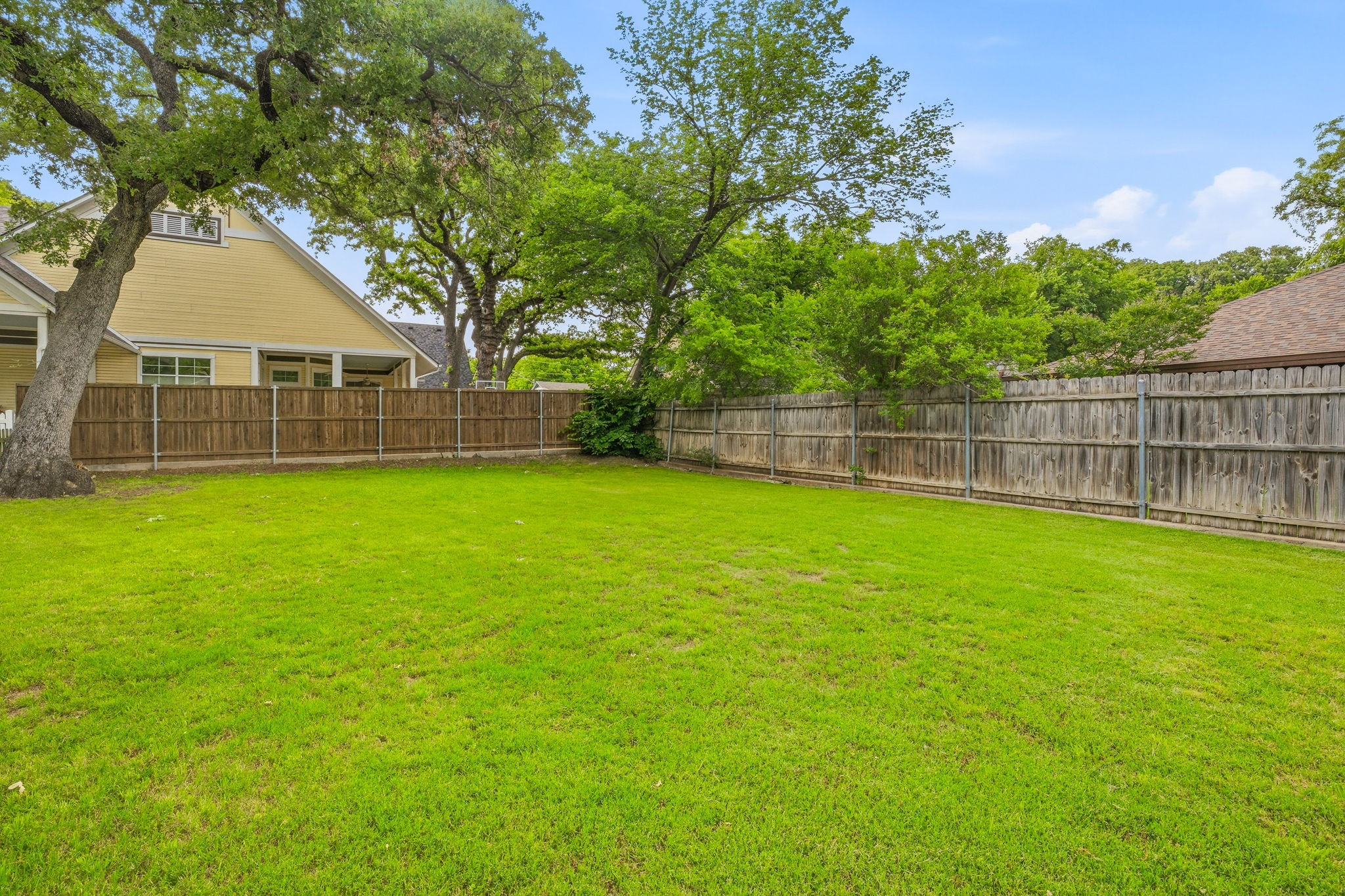 910 S Waco Street Weatherford TX 76086