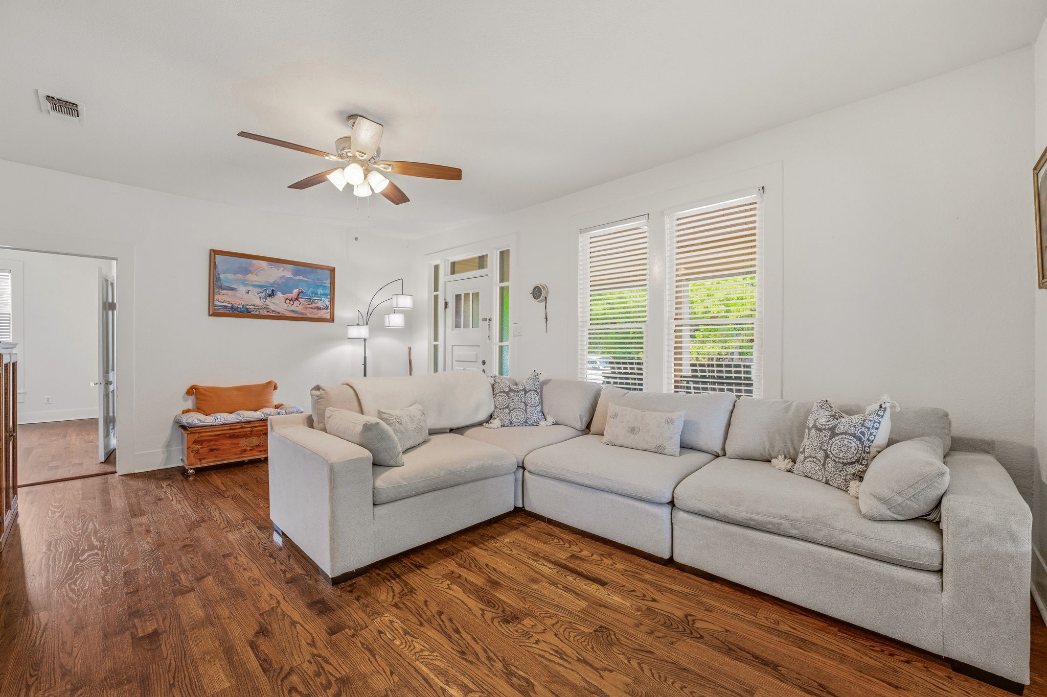 910 S Waco Street Weatherford TX 76086