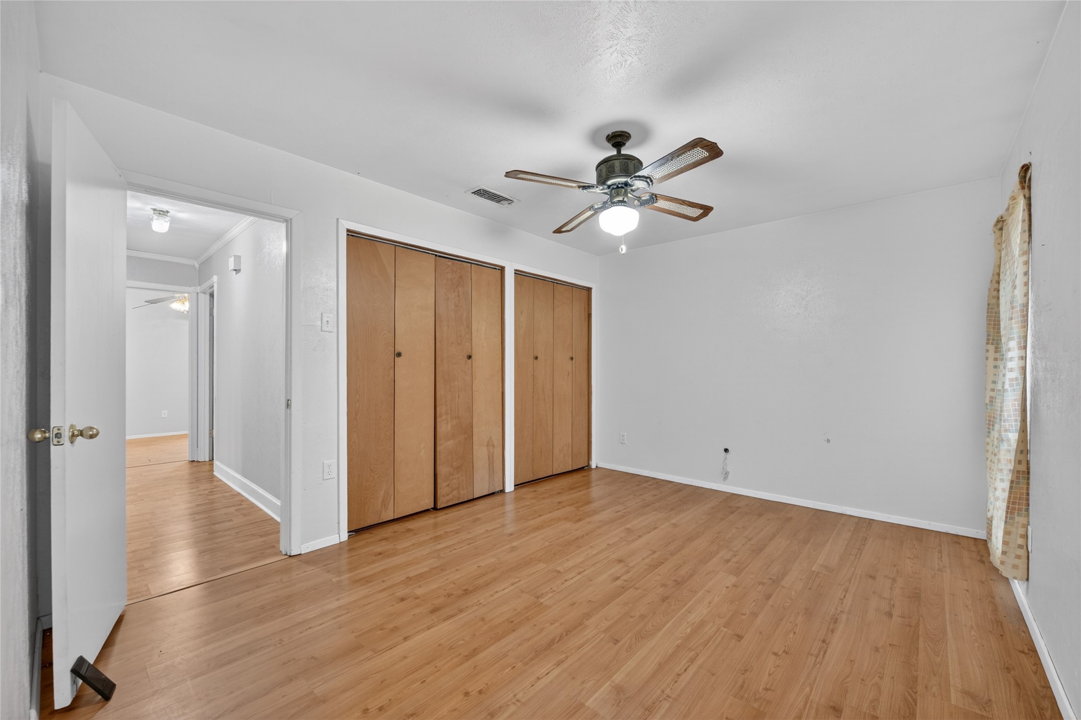 910 Kerry Street Benbrook TX 76126