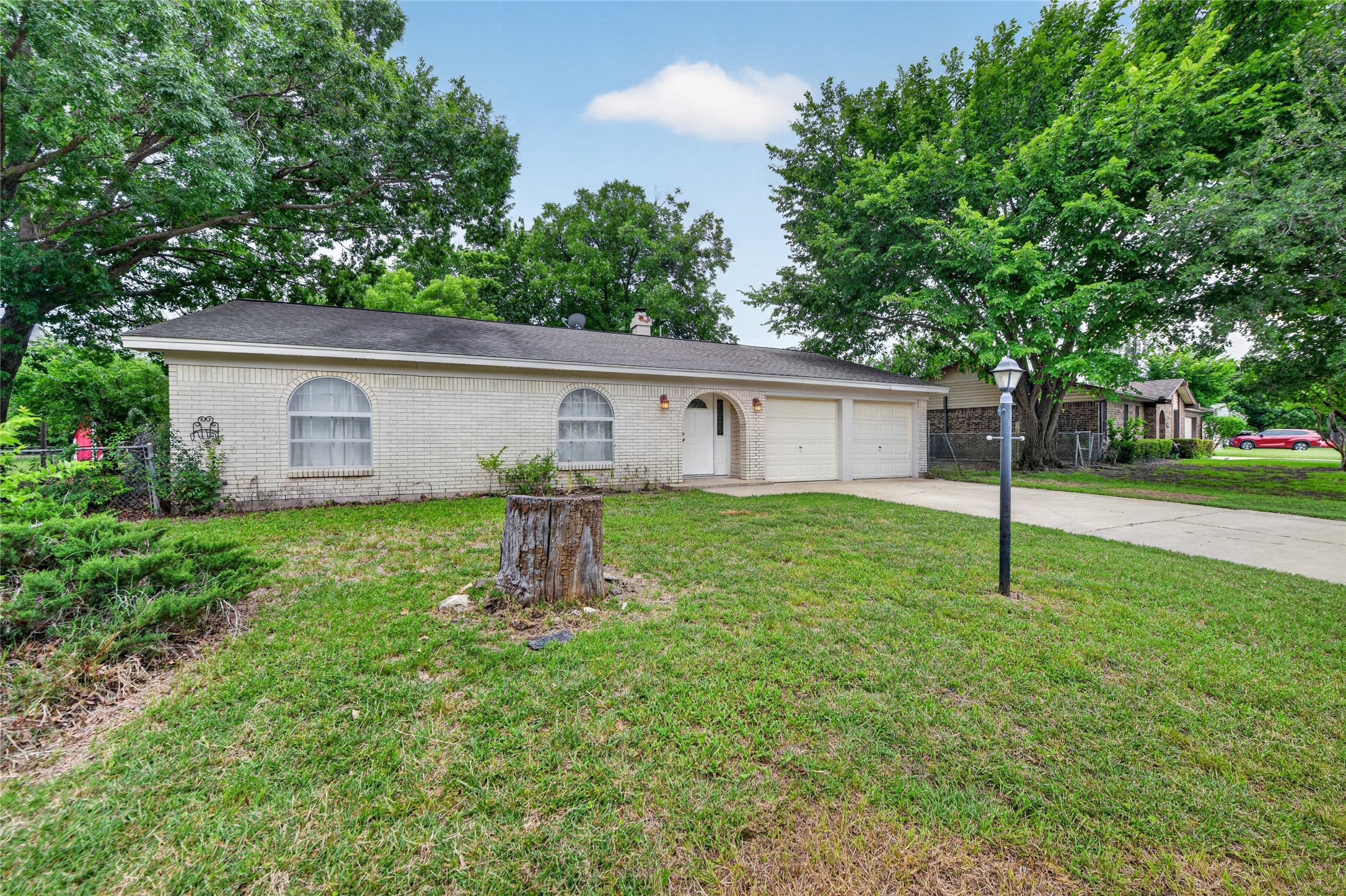 910 Kerry Street Benbrook TX 76126