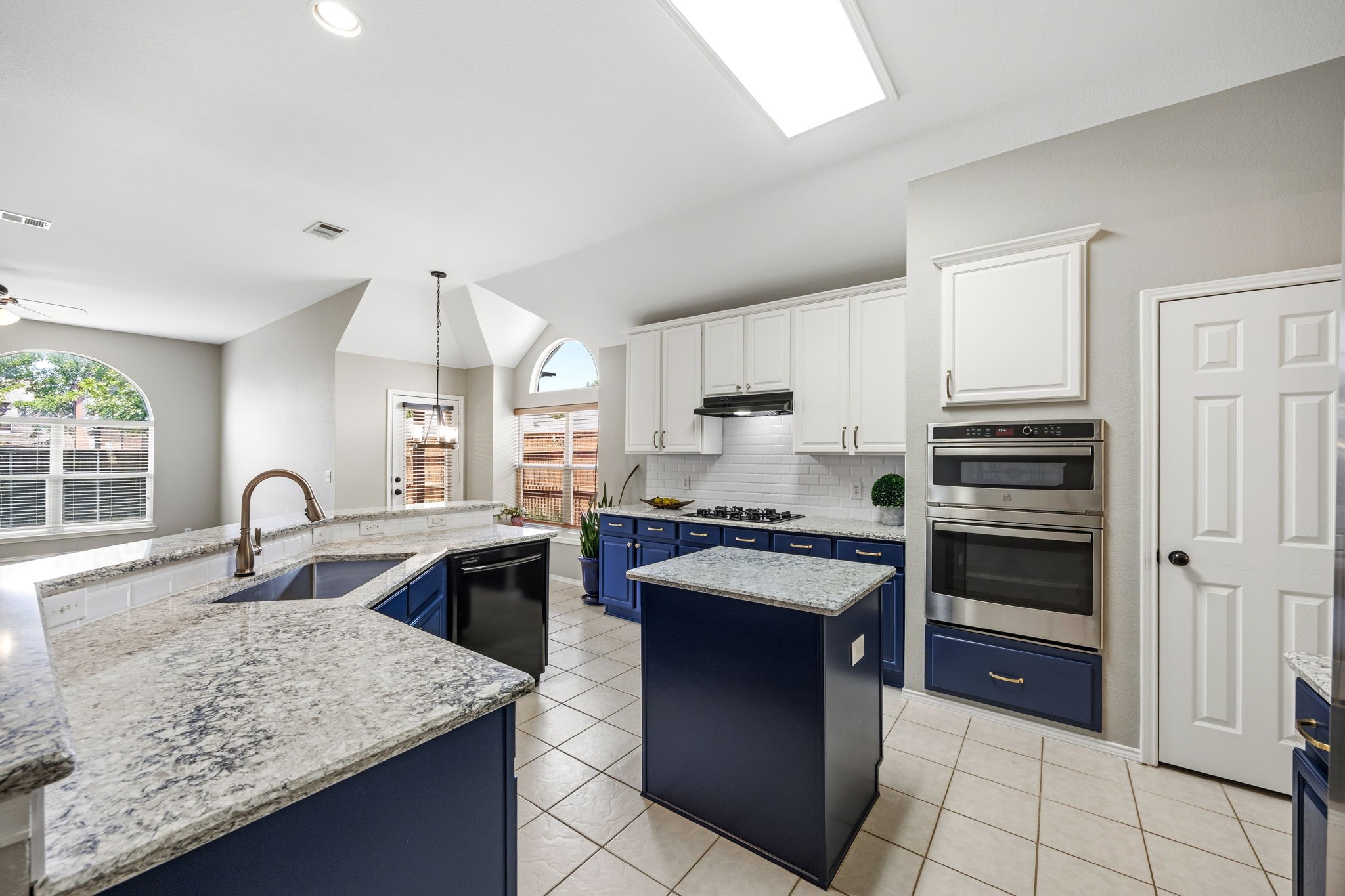 11249 Las Polamas Drive Frisco TX 75033
