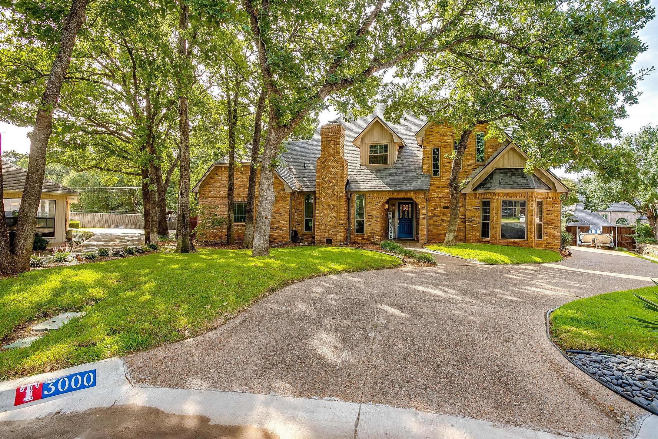 3000 Stone Bluff Court Arlington TX 76017