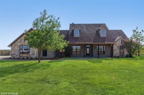 7400 County Road 205 Grandview TX 76050
