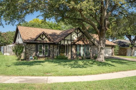 3816 Oxford Court Bedford TX 76021