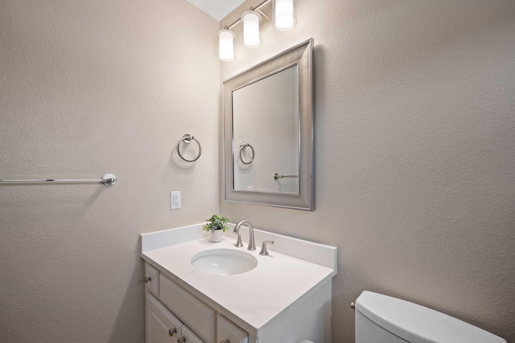 738 E Main Street Coppell TX 75019