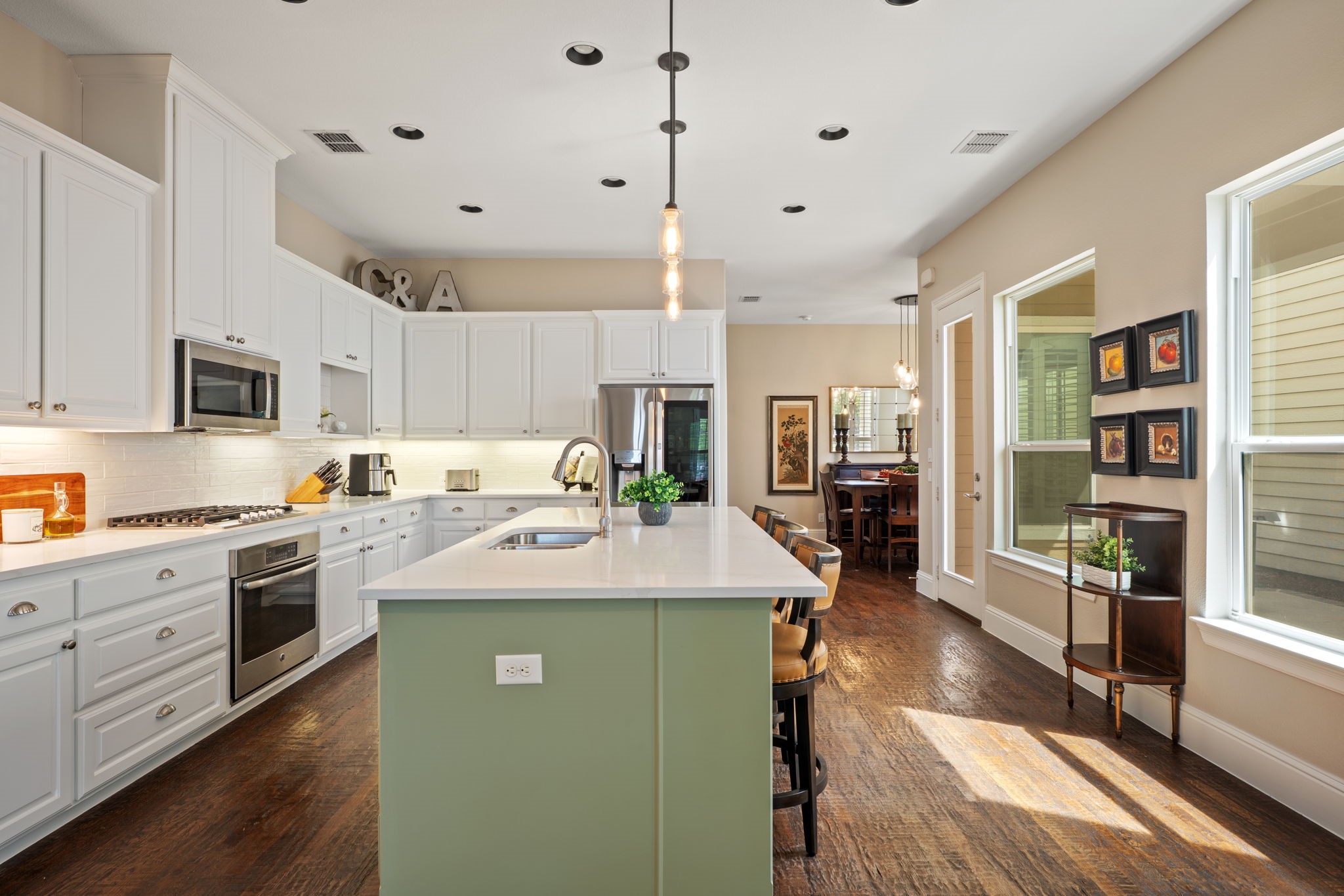 738 E Main Street Coppell TX 75019