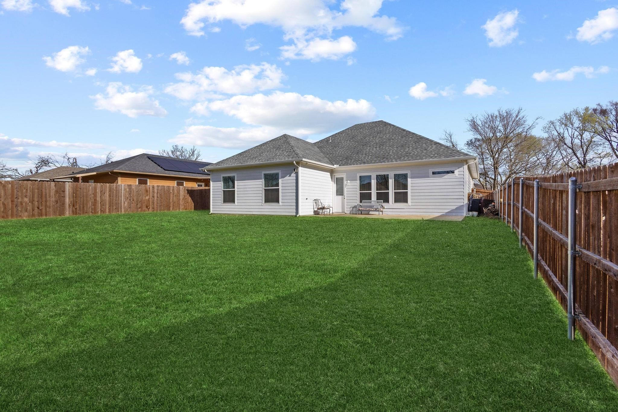 808 E 6th Street Bonham TX 75418