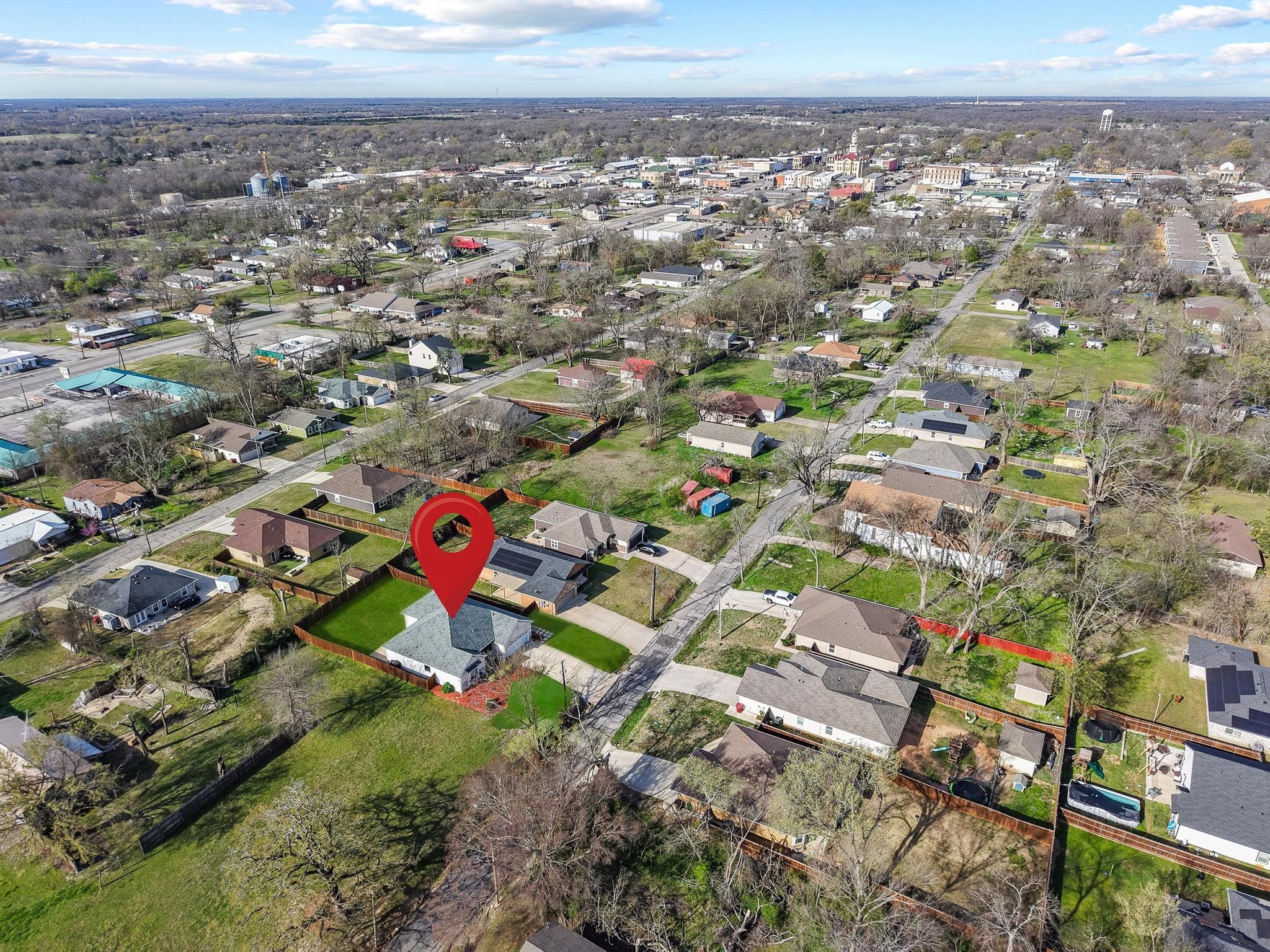 808 E 6th Street Bonham TX 75418