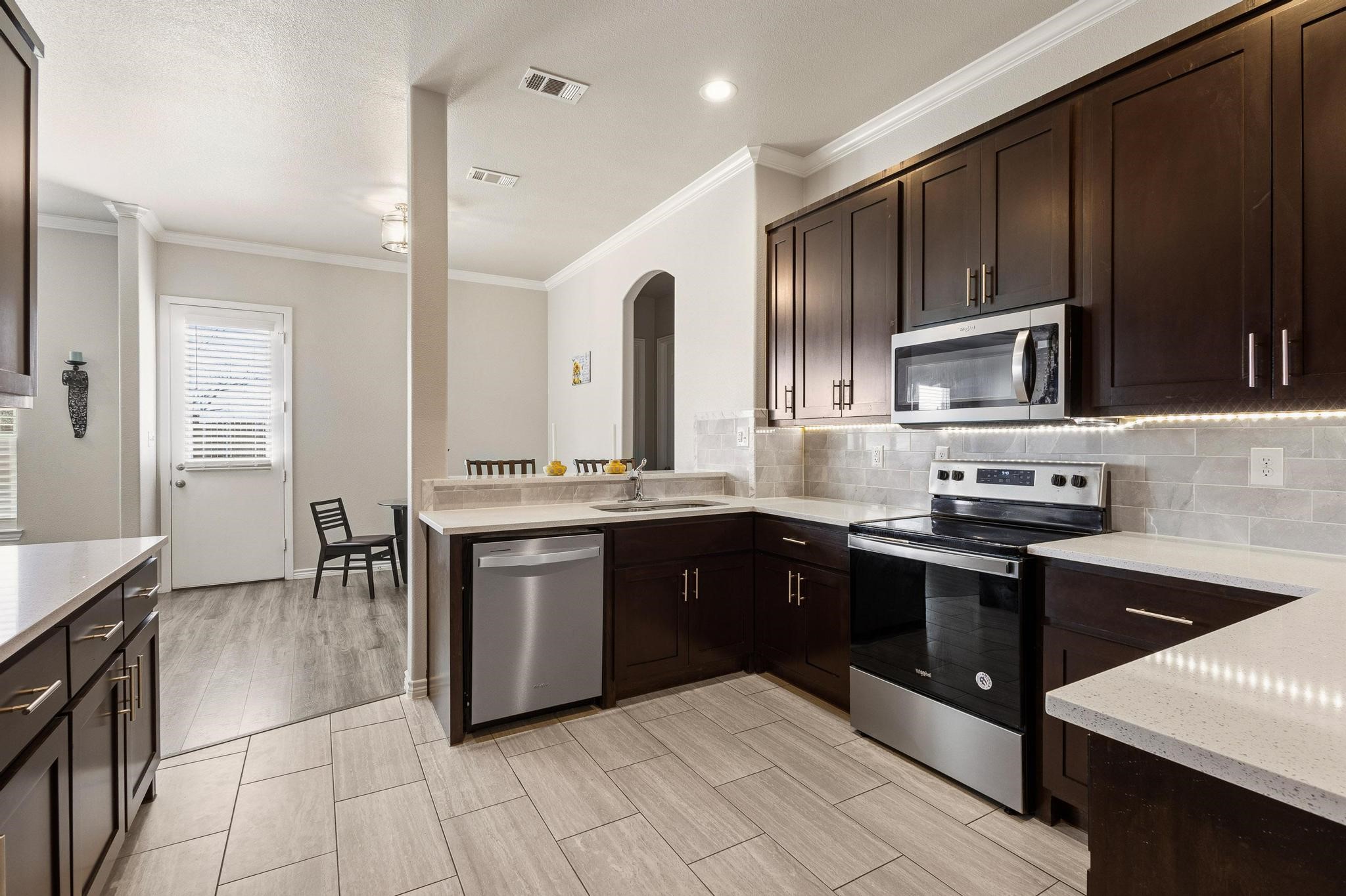 808 E 6th Street Bonham TX 75418