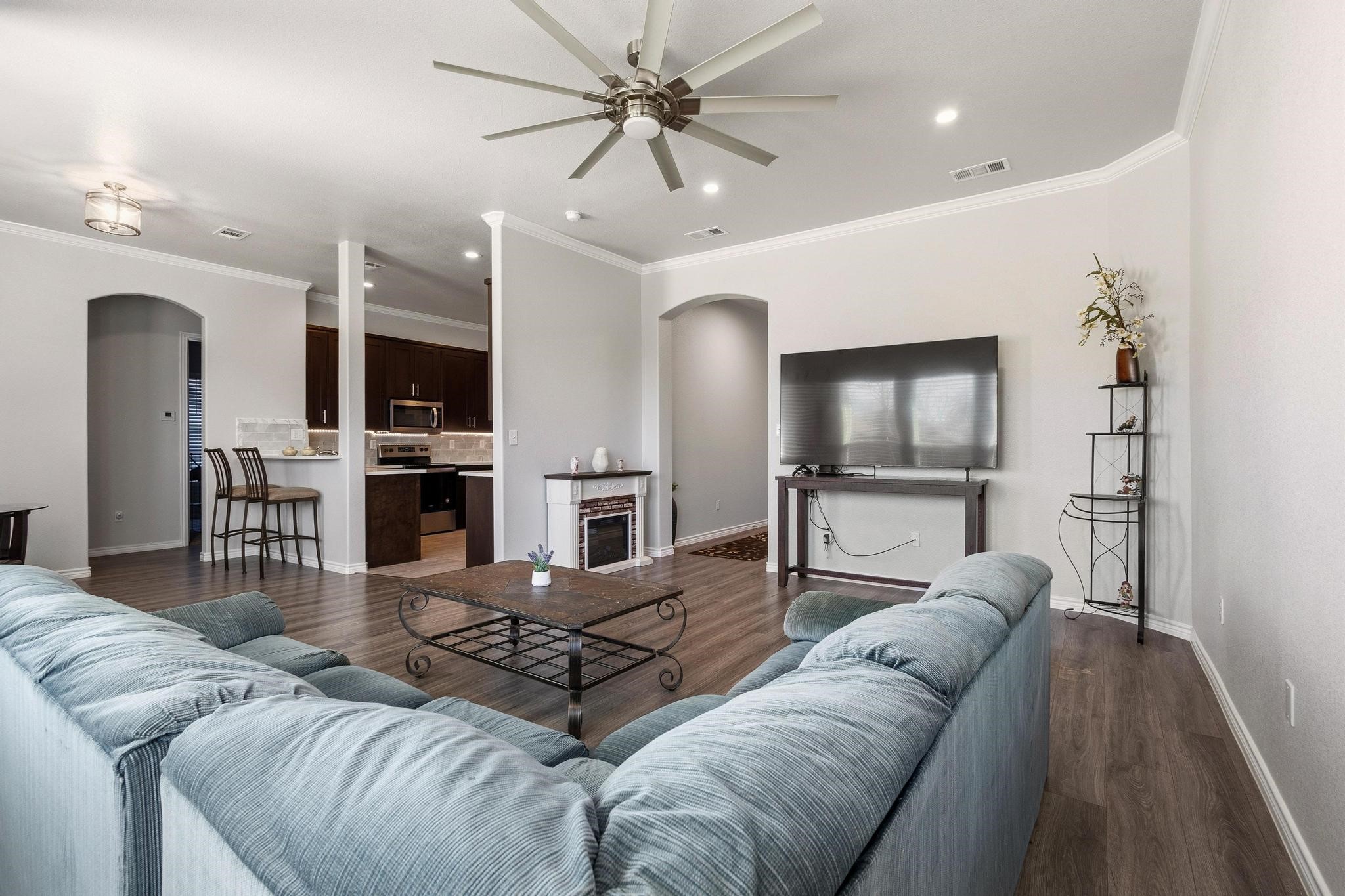 808 E 6th Street Bonham TX 75418