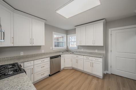 100 Crestwood Drive Fort Worth TX 76107