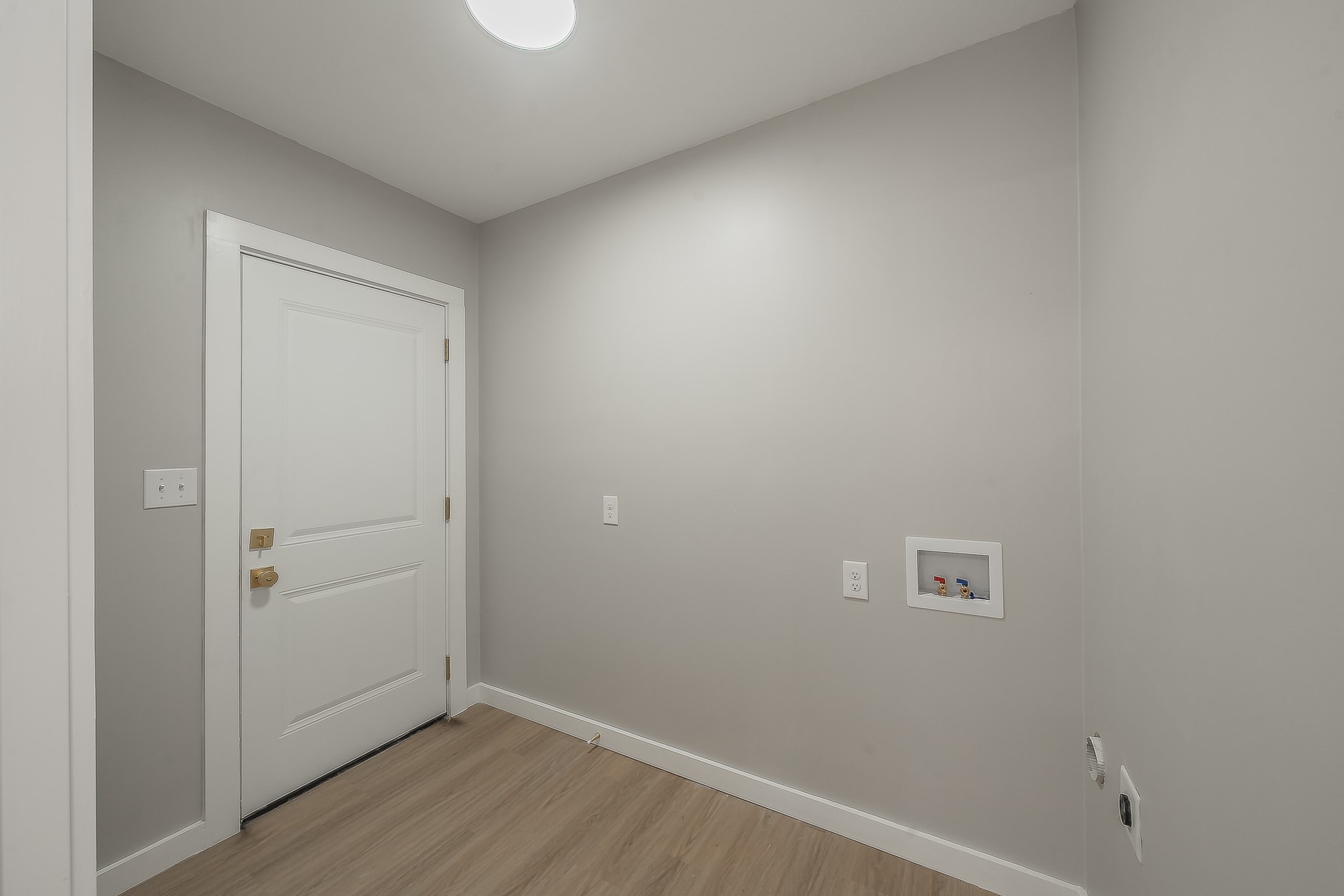 100 Crestwood Drive Fort Worth TX 76107