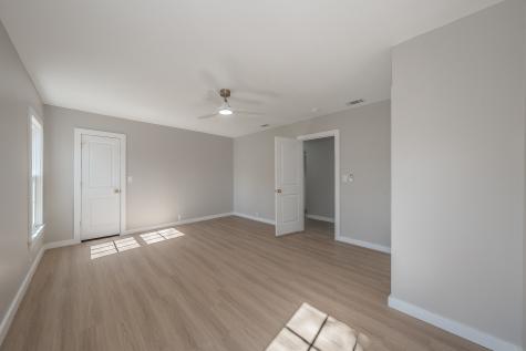100 Crestwood Drive Fort Worth TX 76107