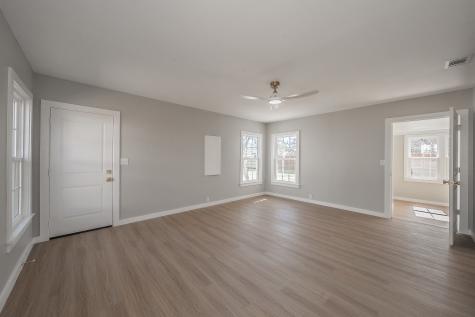 100 Crestwood Drive Fort Worth TX 76107