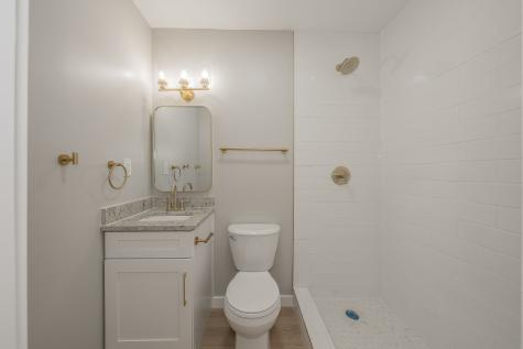 100 Crestwood Drive Fort Worth TX 76107